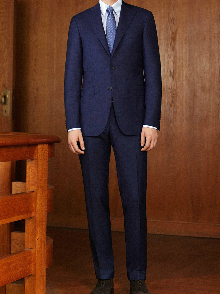 定制专属型格，男士西服解锁无限魅力